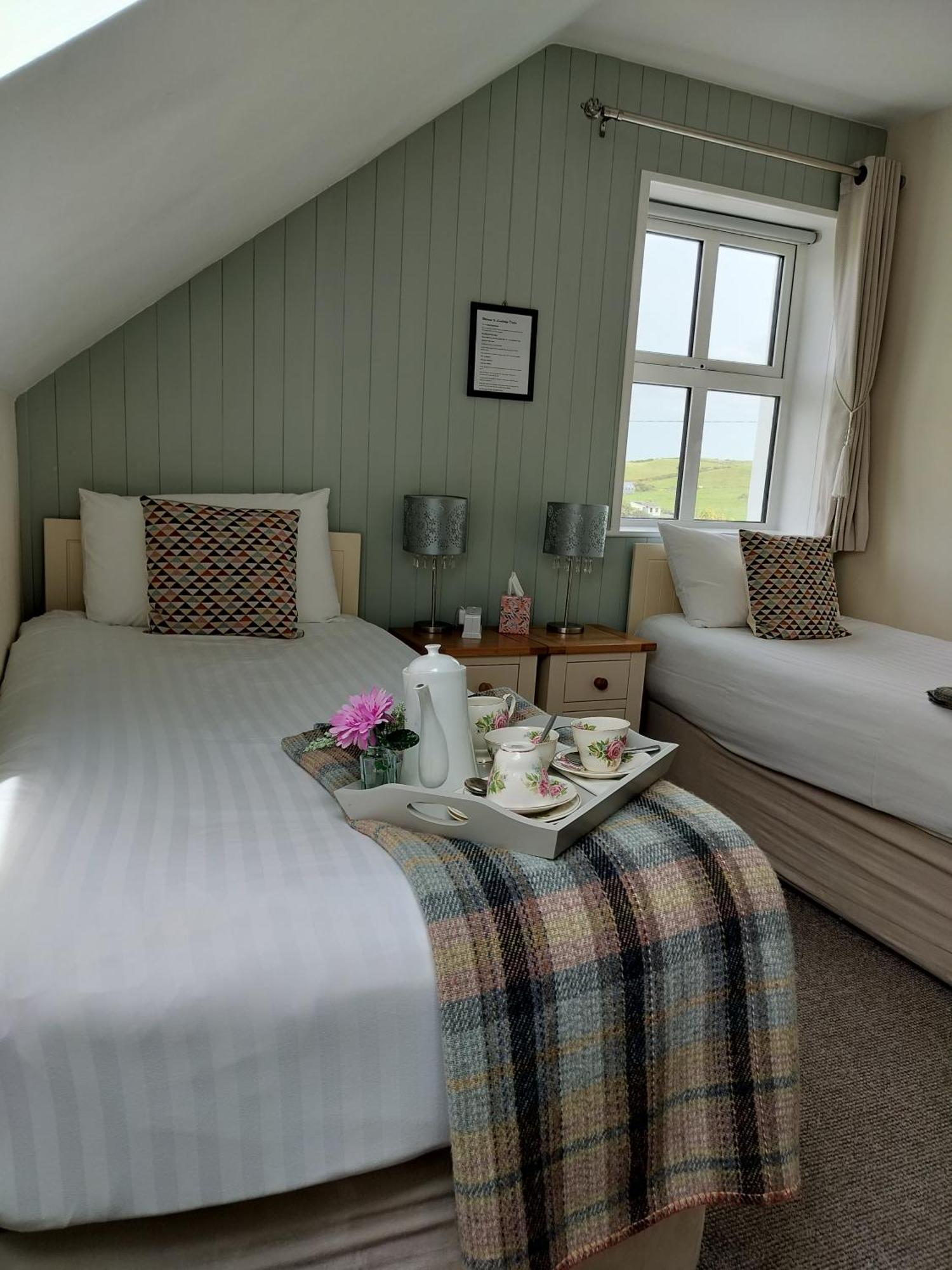 Lanelodge Doolin Room photo