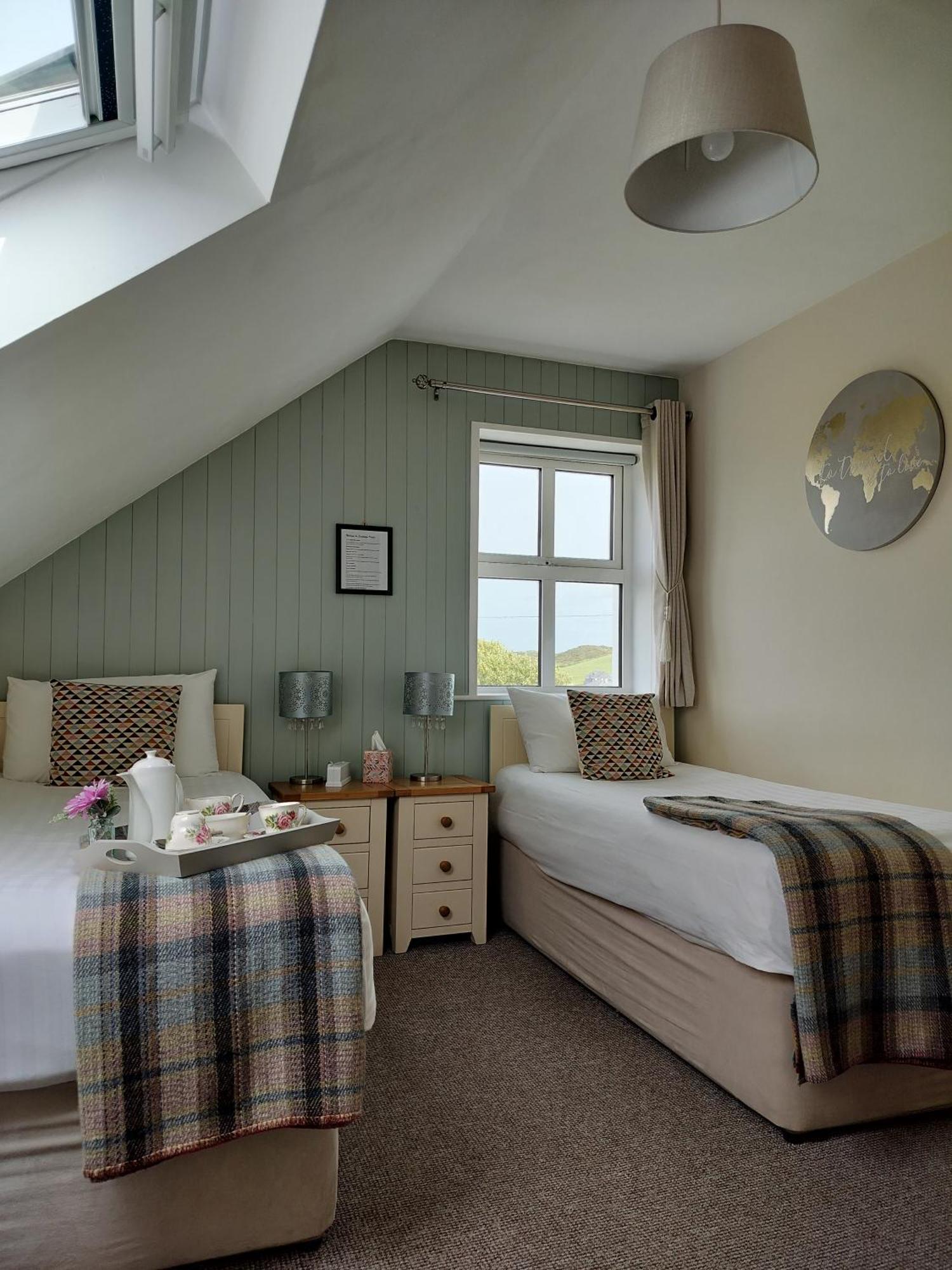 Lanelodge Doolin Room photo